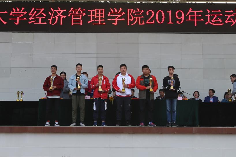 说明: IMG_8653 说明: IMG_8653